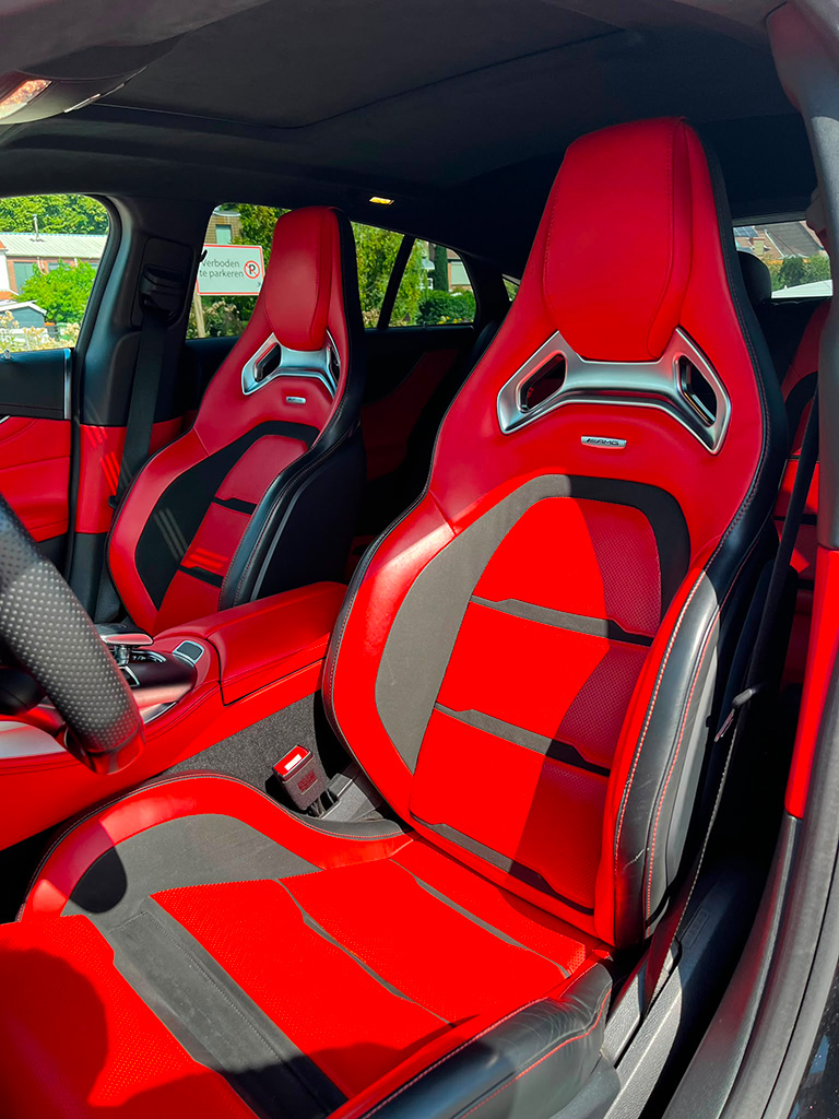 Mercedes gt63 amg wit interieur stoelen
