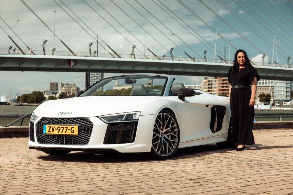 audi r8 spyder vooraanzicht