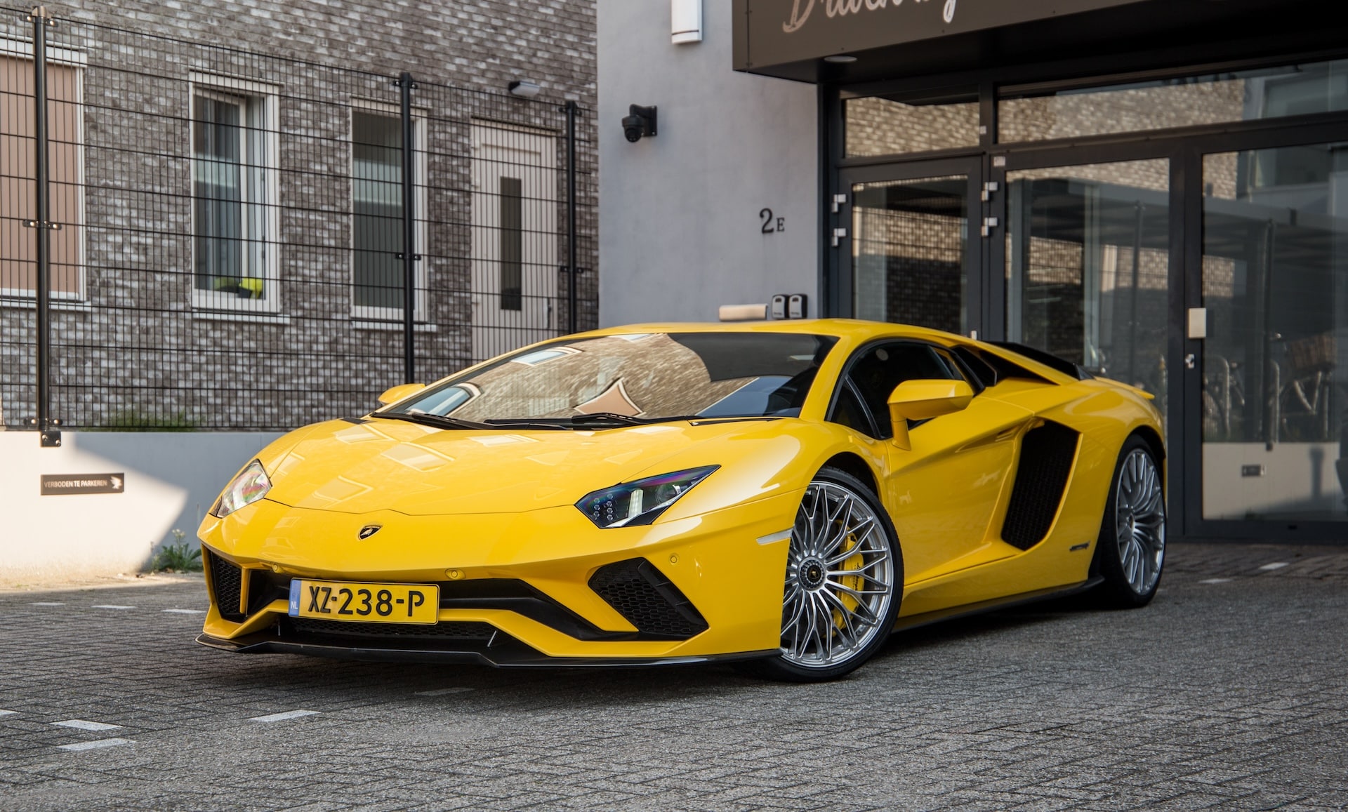 lamborghini aventador s buiten 7