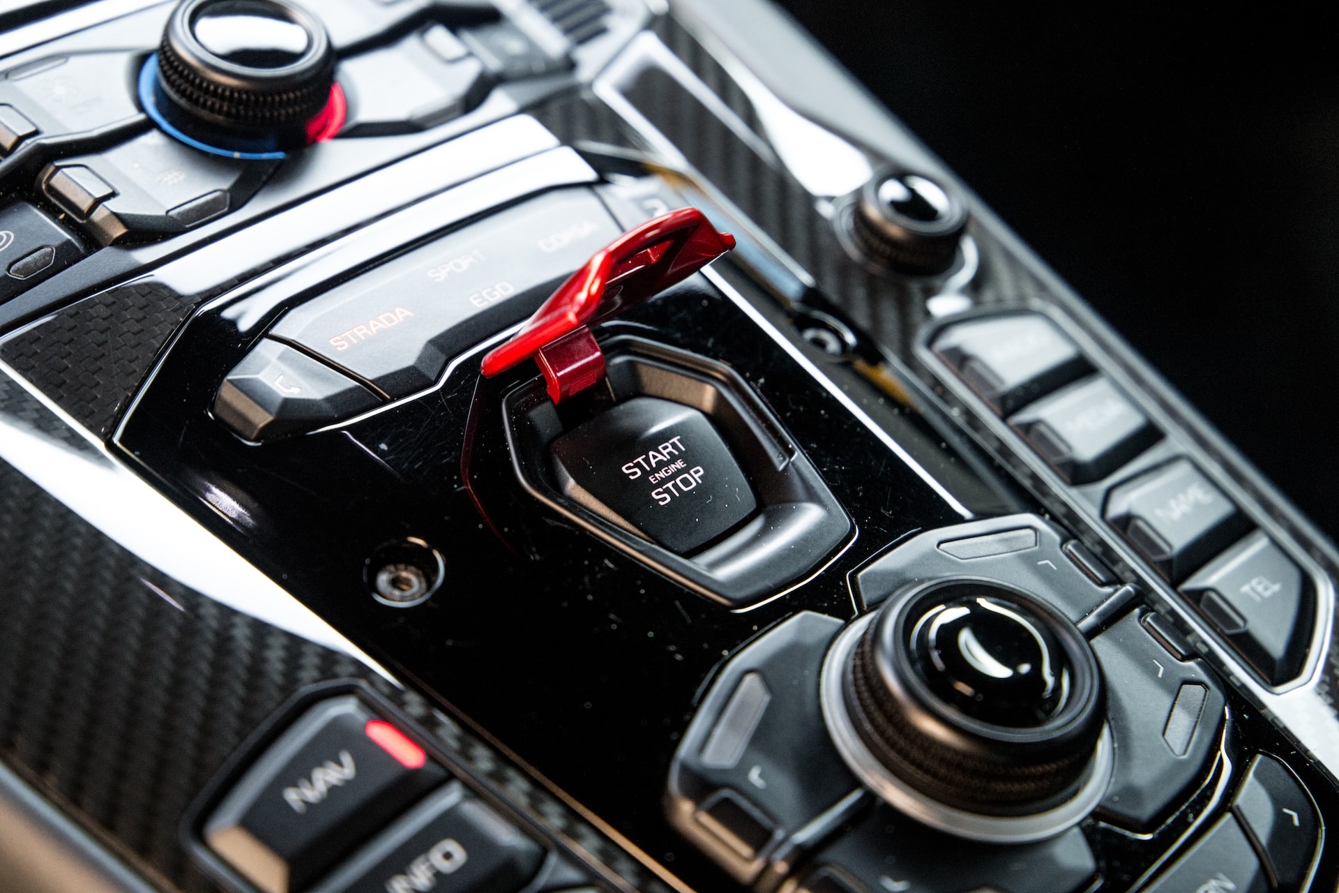 lamborghini aventador s start stop knop