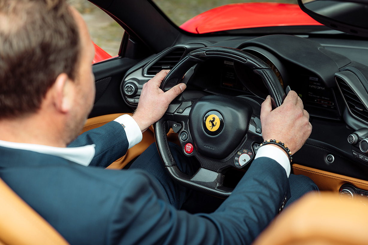 Ferrari 488 Spider interieur 5