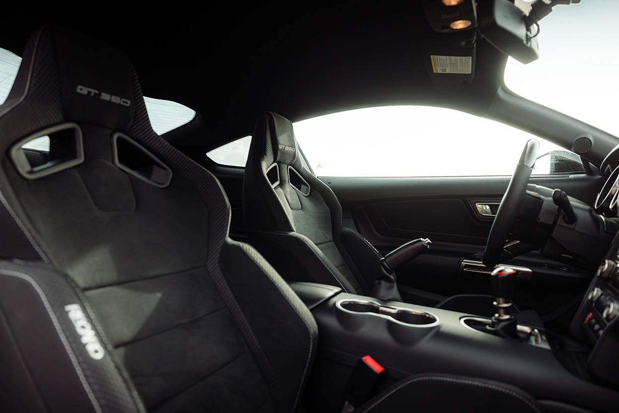 Ford Mustang Shelby GT350 interieur 4