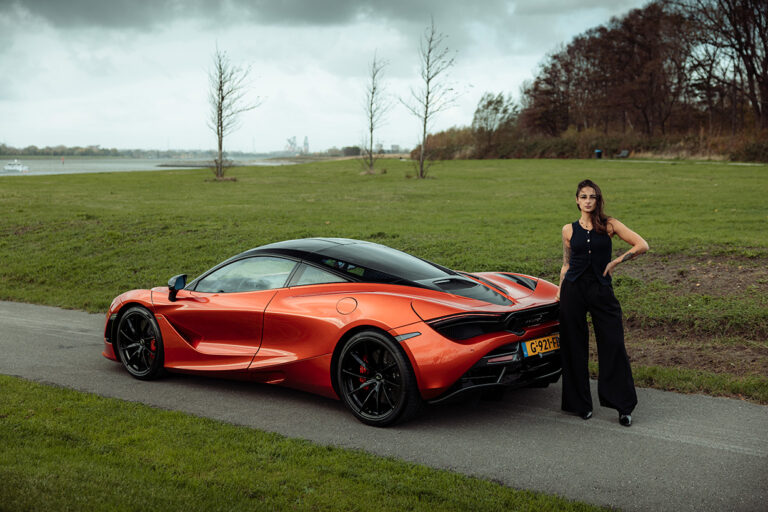 Mclaren 720s zijaanzicht 1