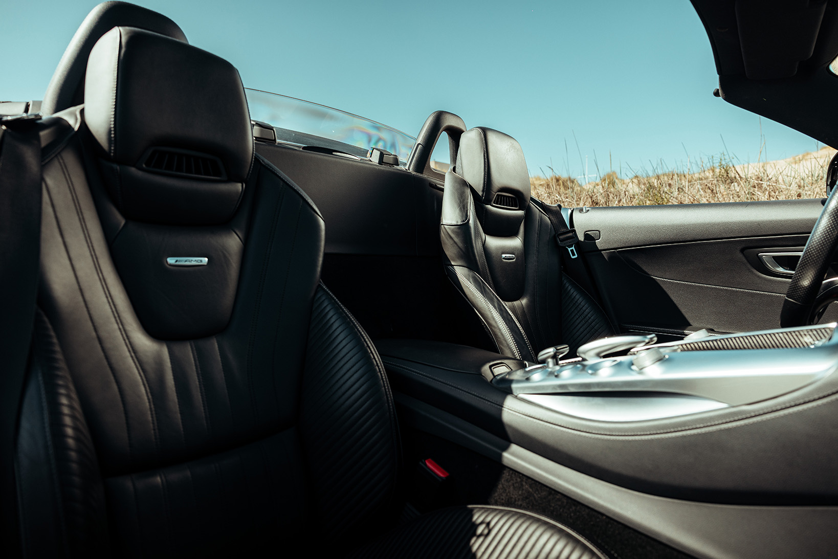 Mercedes AMG GTC wit interieur stoelen