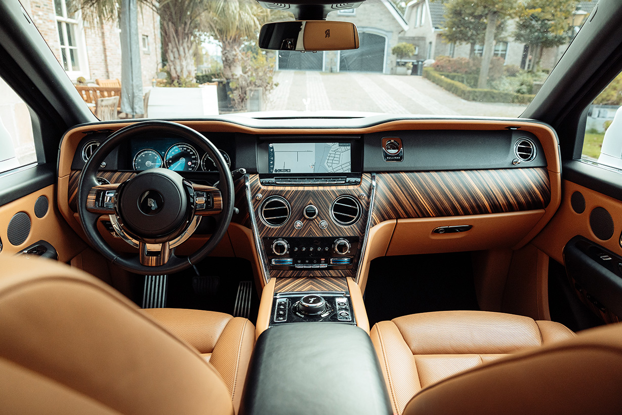 Rolls Royce Cullinan interieur 6
