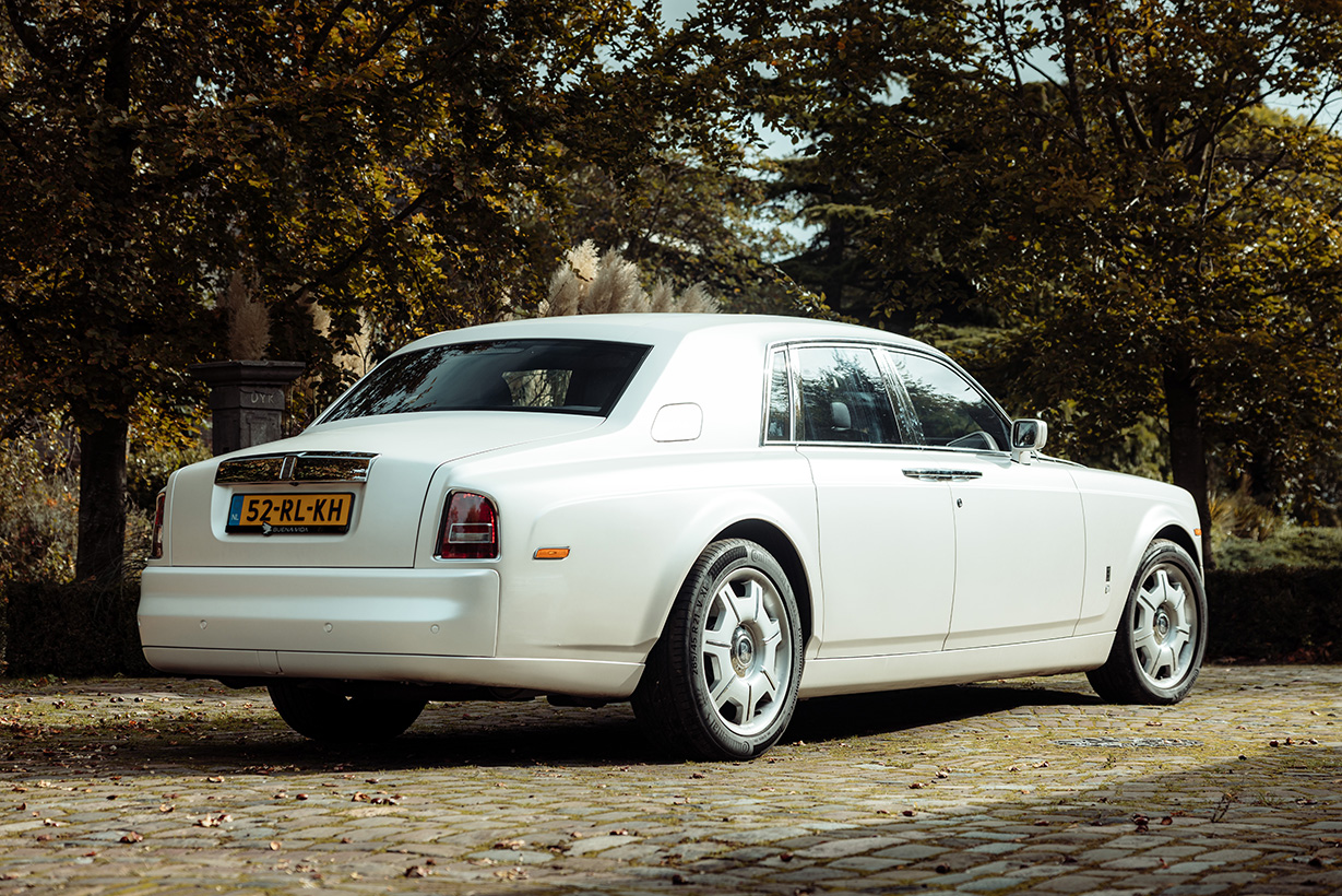 Rolls Royce achteraanzicht 2