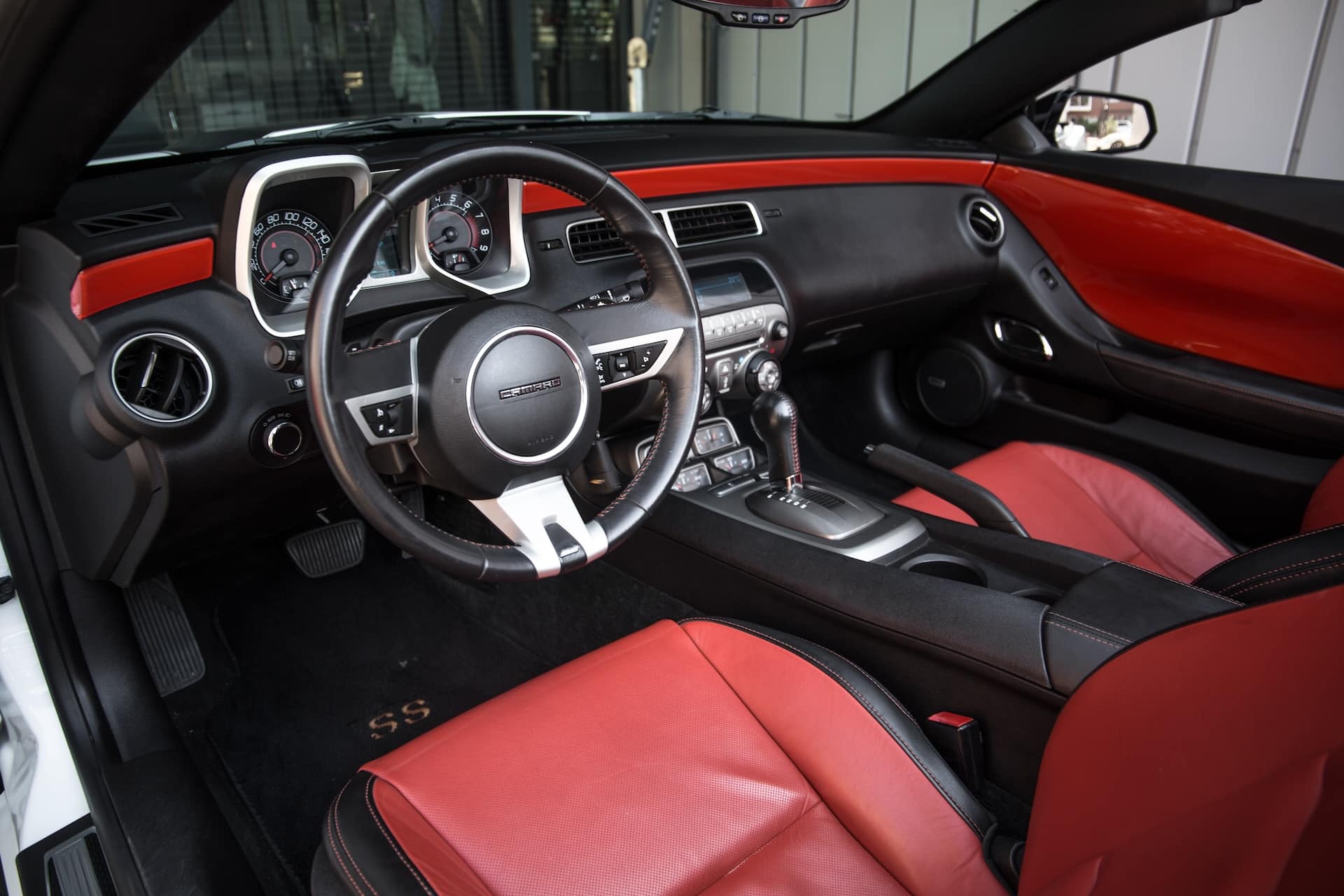 chevrolet camaro cabrio interieur 2