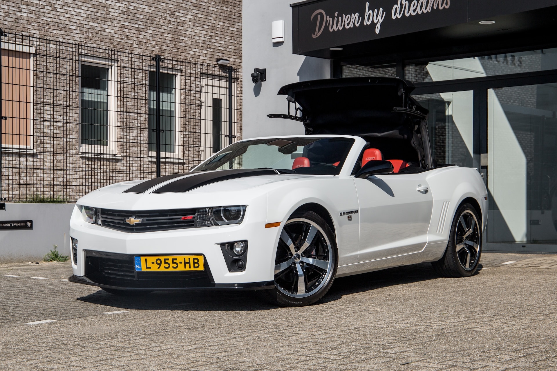 chevrolet camaro cabrio vooraanzicht 2