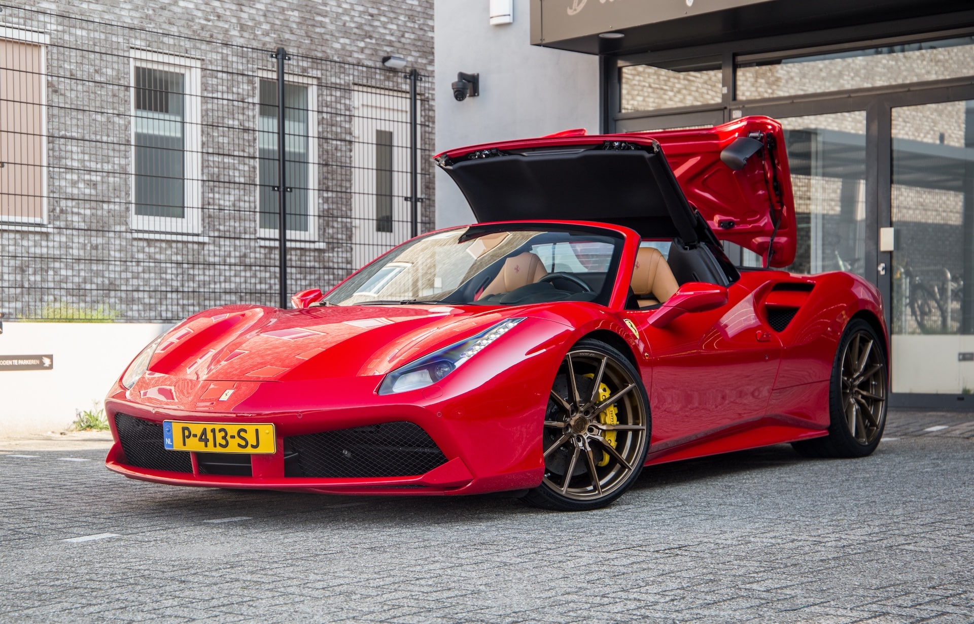 ferrari 488 spider dak
