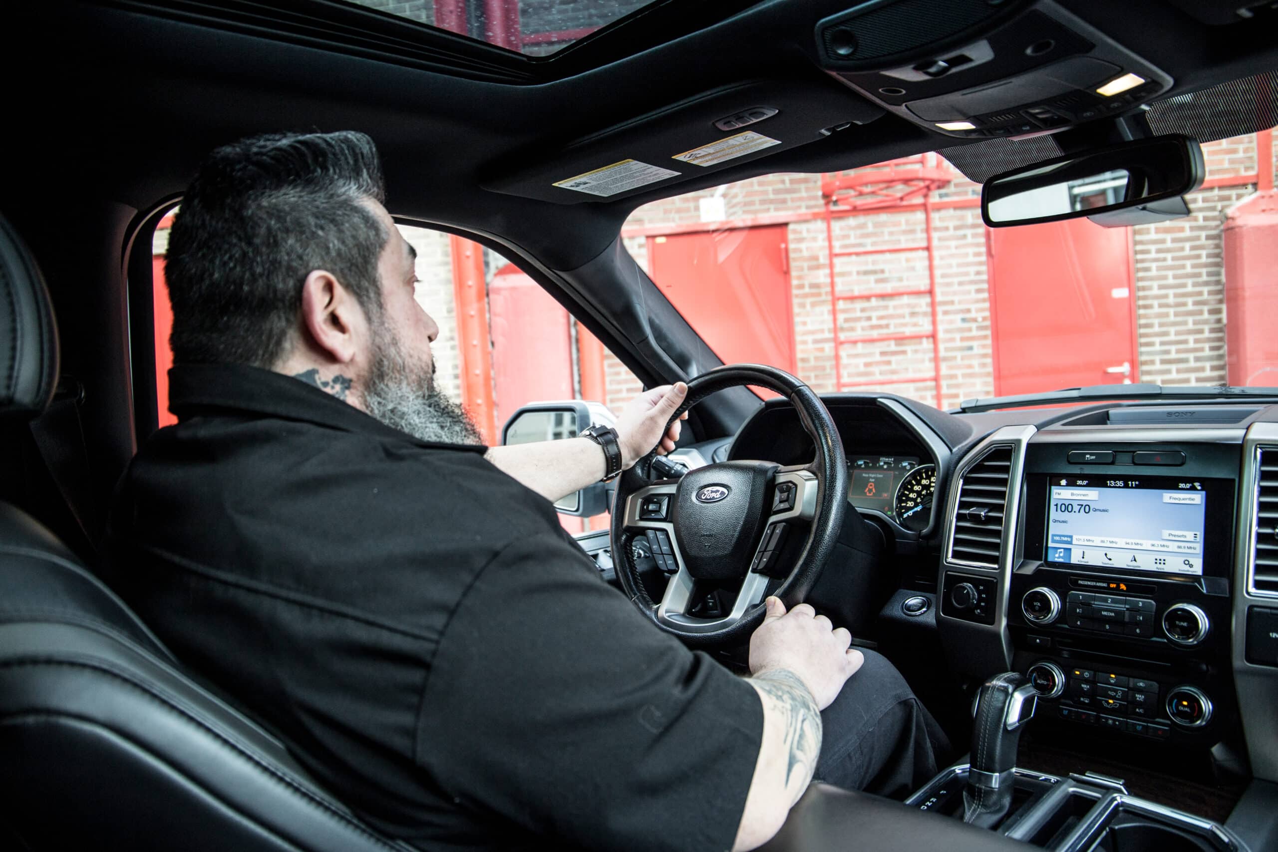 ford f 150 dashboard 2