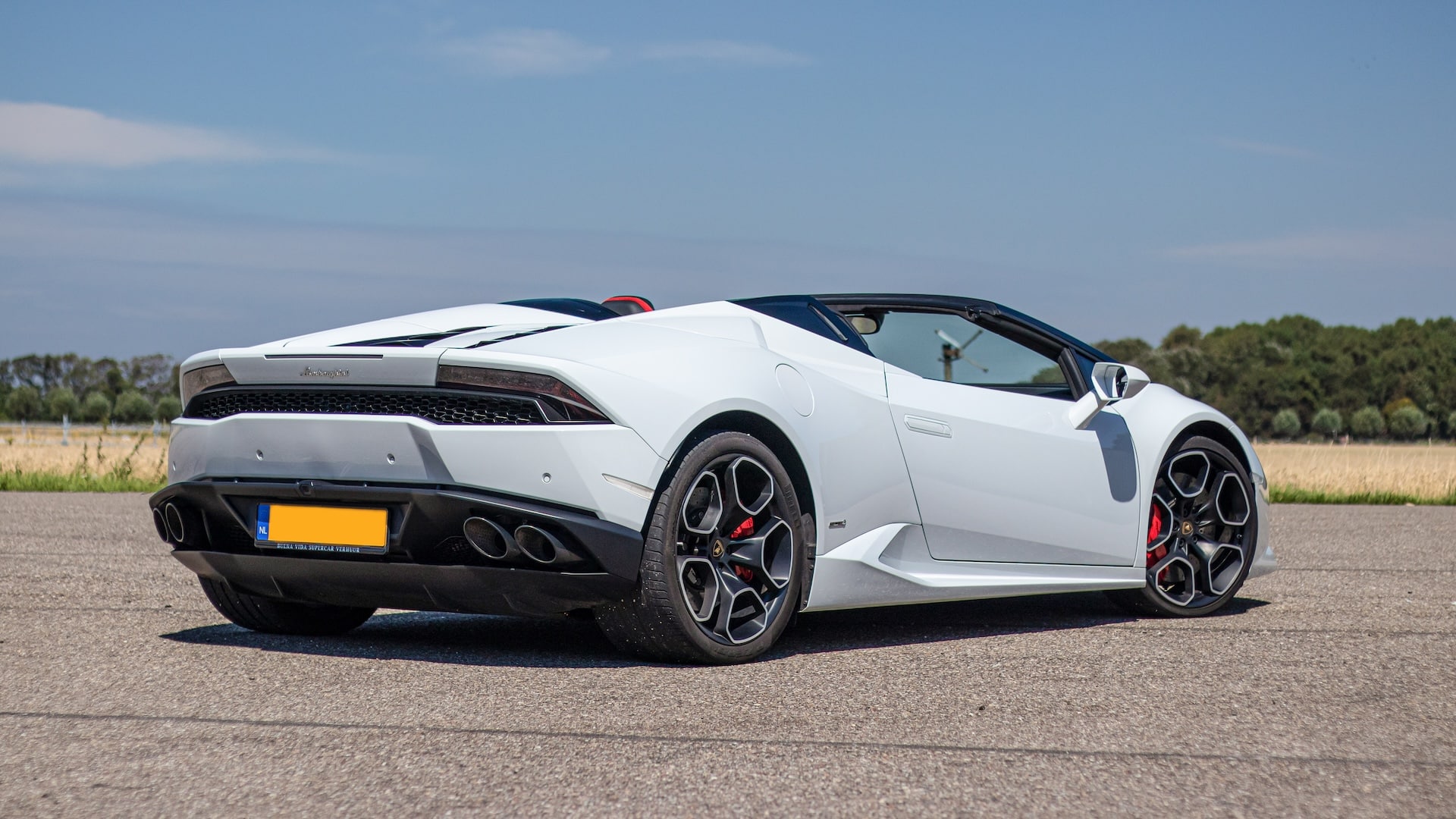 lamborghini huracan lp610 zijaanzicht 2