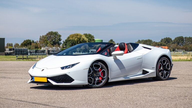 lamborghini huracan lp610 zijaanzicht