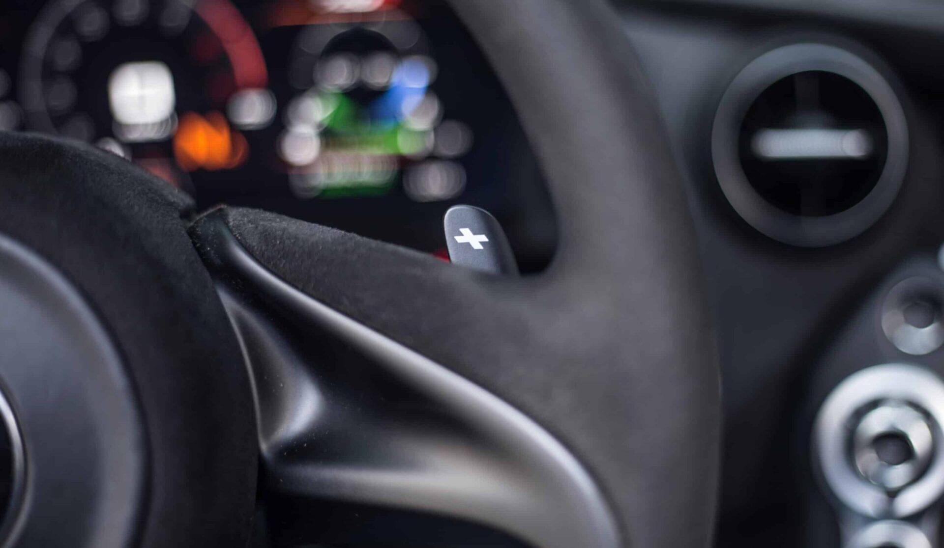 mclaren 720s stuur detail scaled
