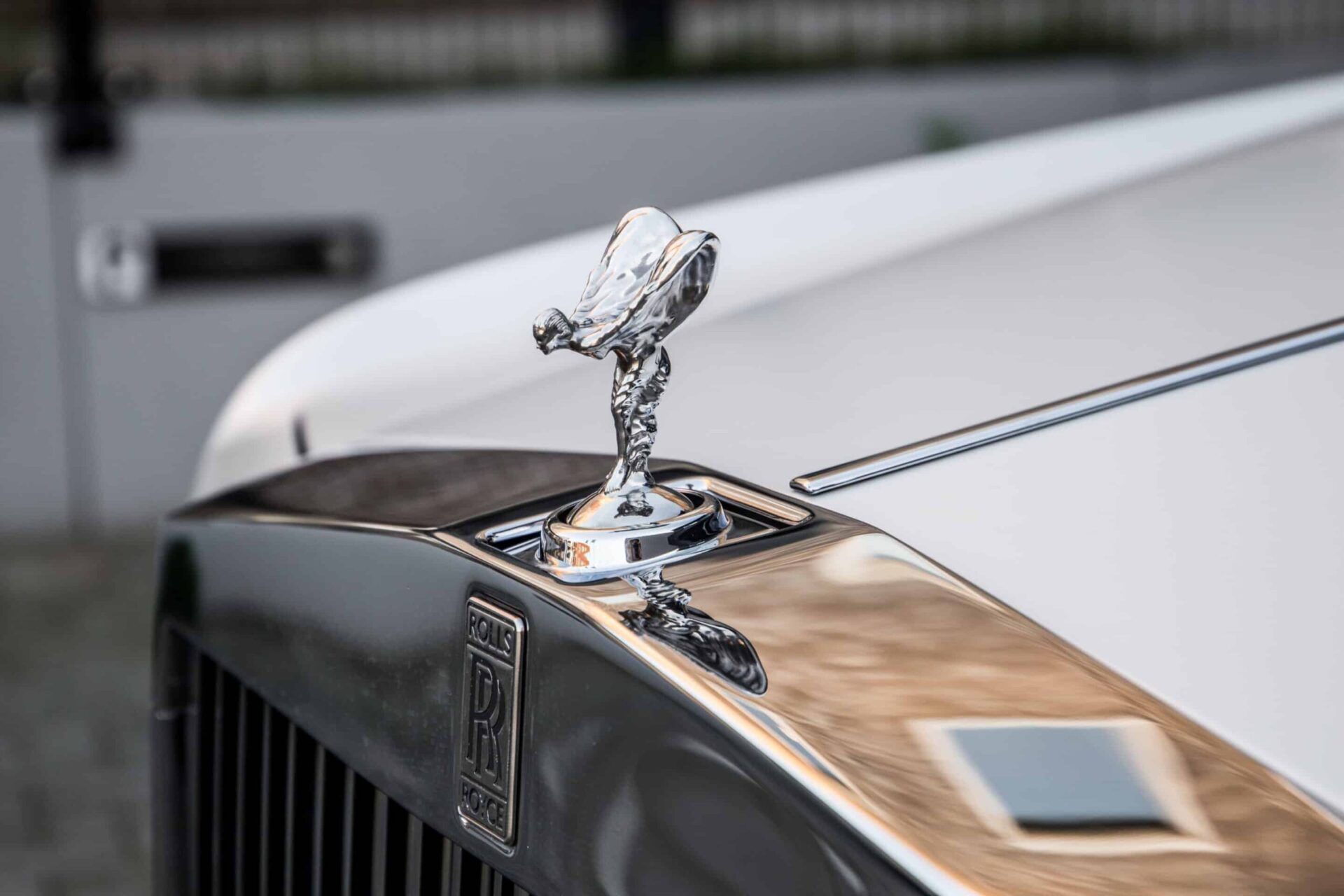 rolls royce phantom spirit of ecstasy scaled