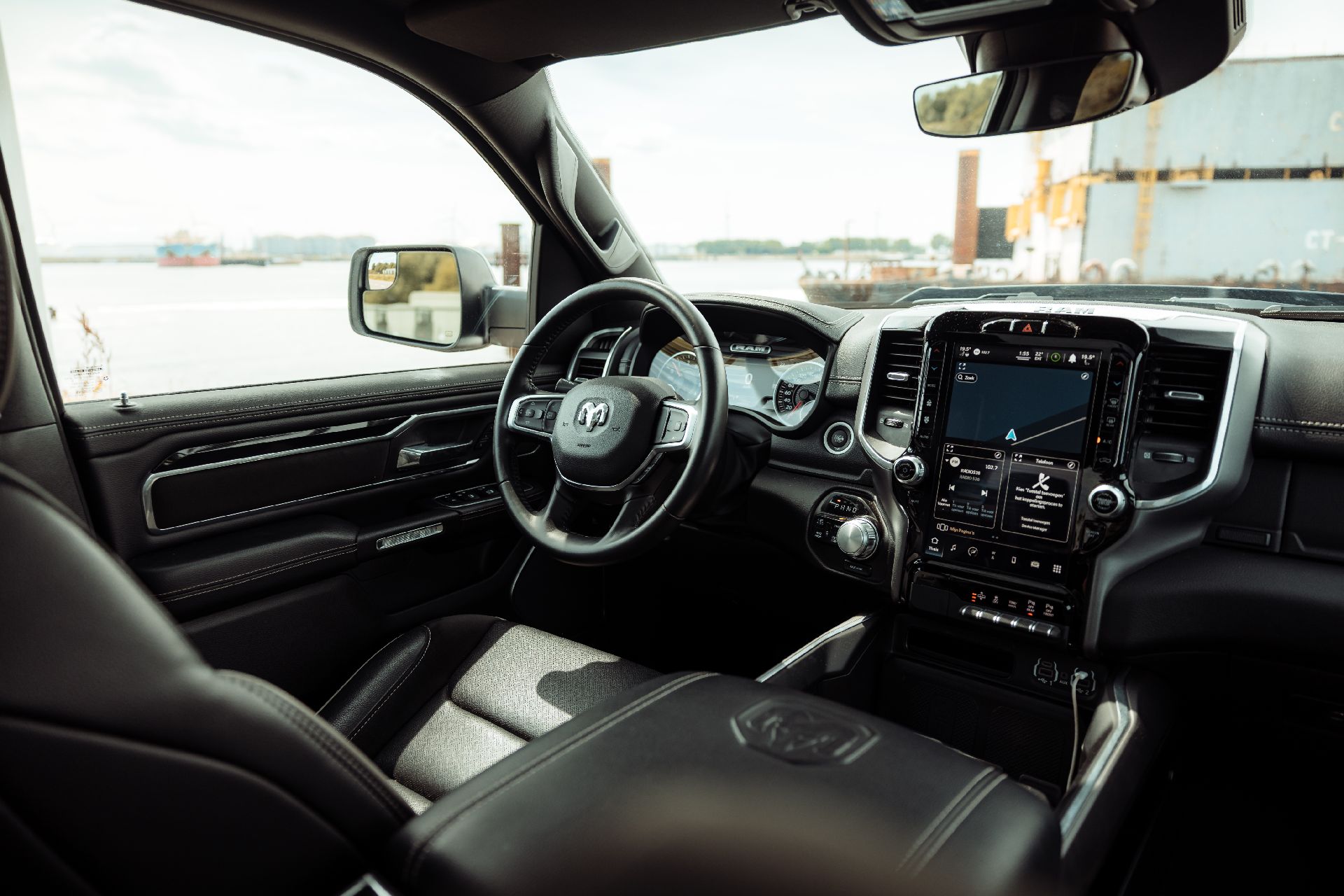 dodge ram dashboard 2