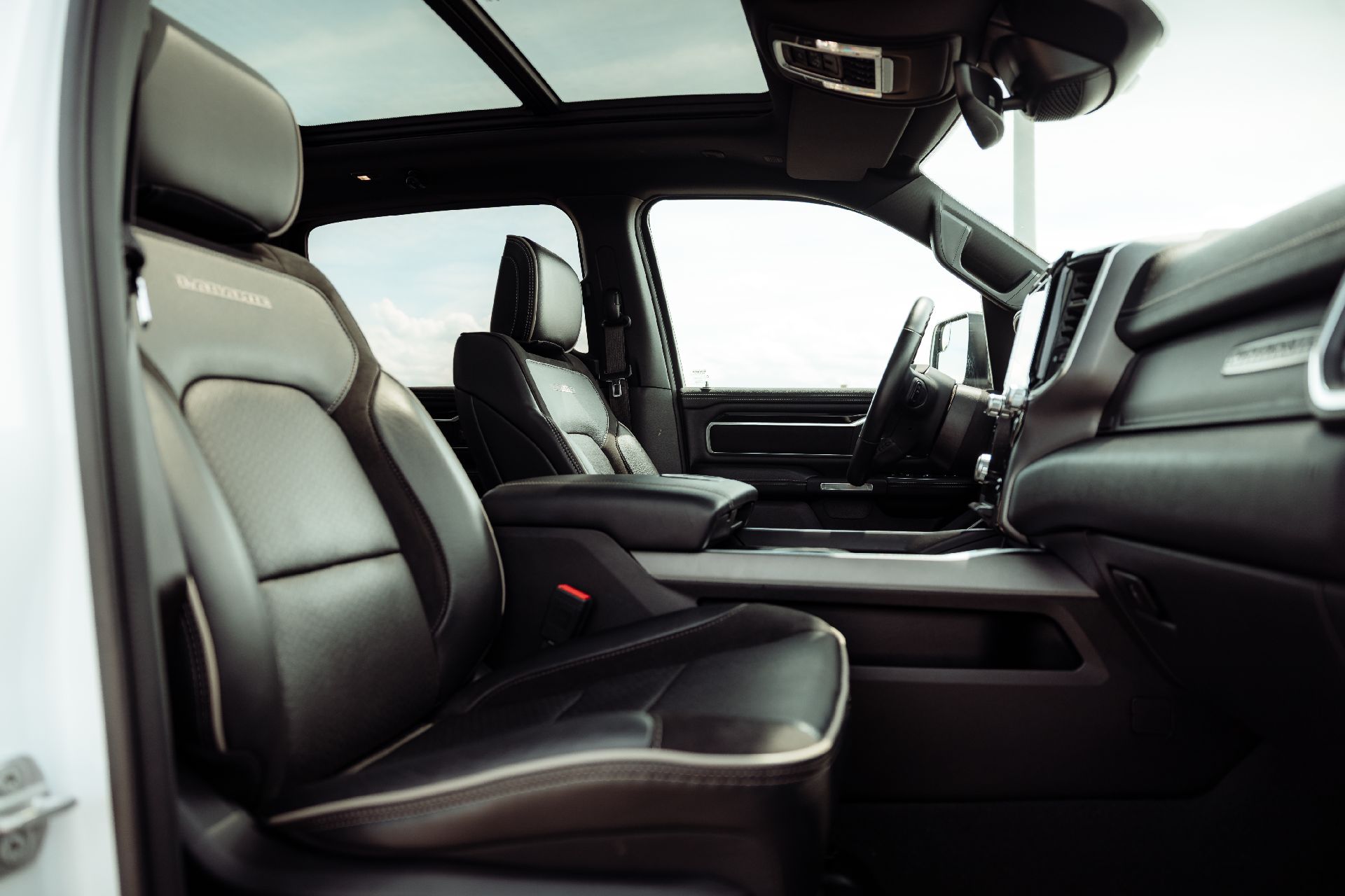 dodge ram stoelen