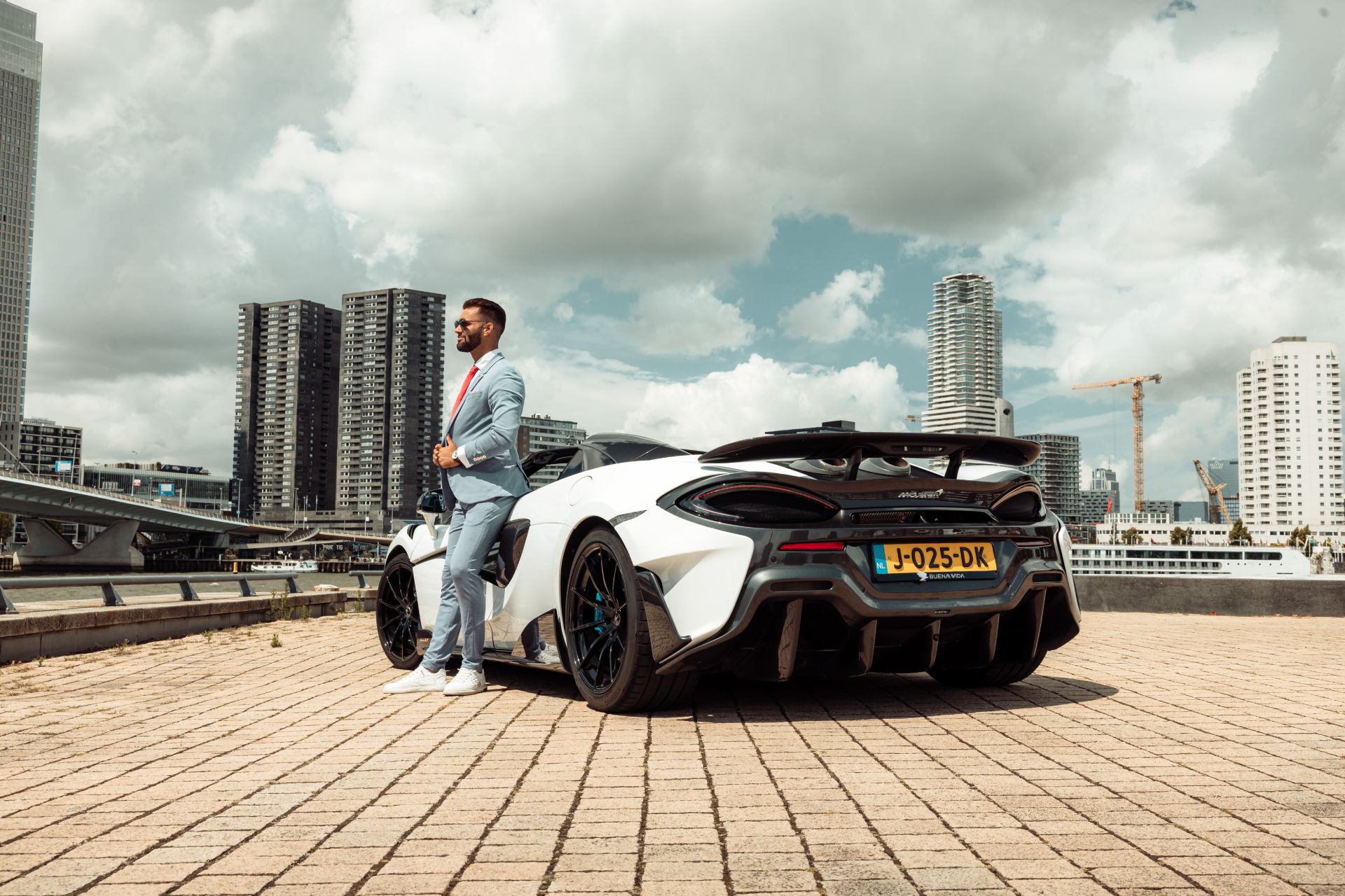 mclaren 600 lt achteraanzicht 4