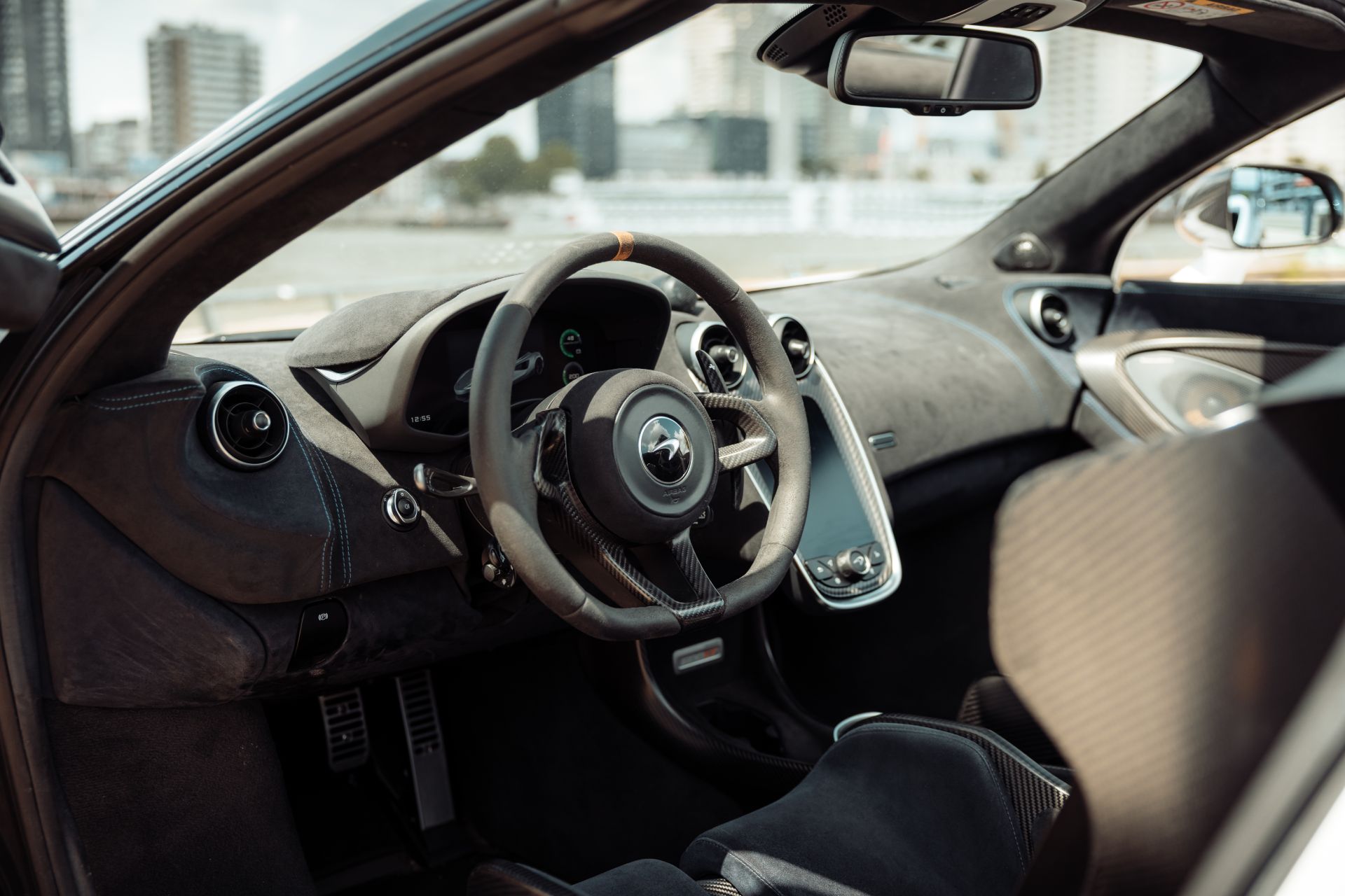 mclaren 600 lt interieur 2