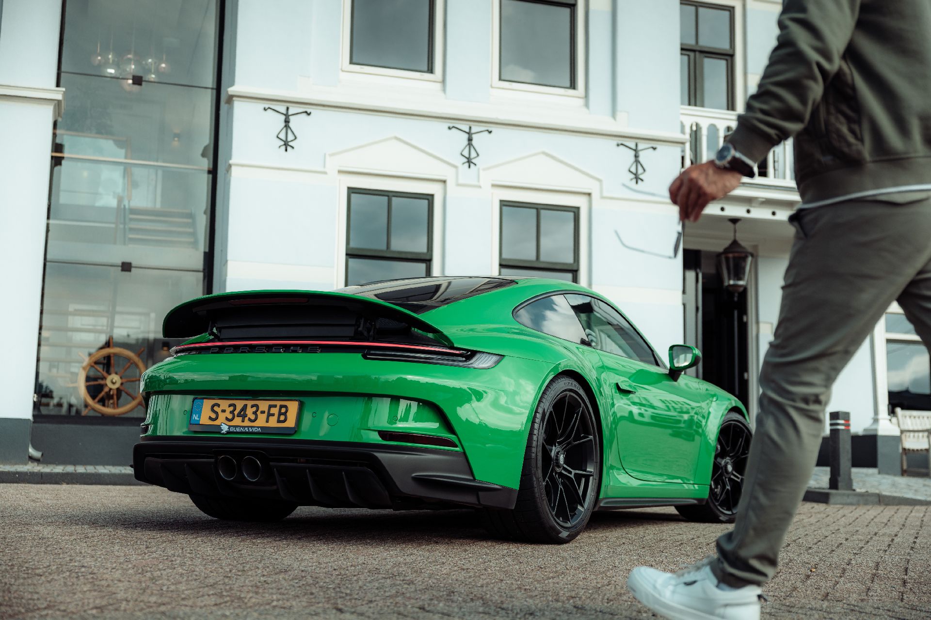 porsche 911 gt3 achteraanzicht 2