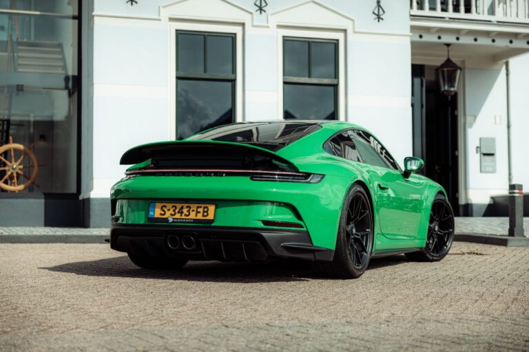 porsche 911 gt3 achteraanzicht