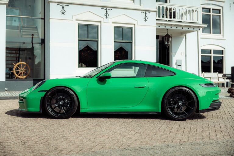 porsche 911 gt3 zijaanzicht