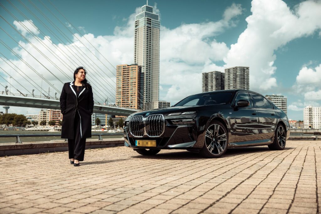 bmw i7 vooraanzicht