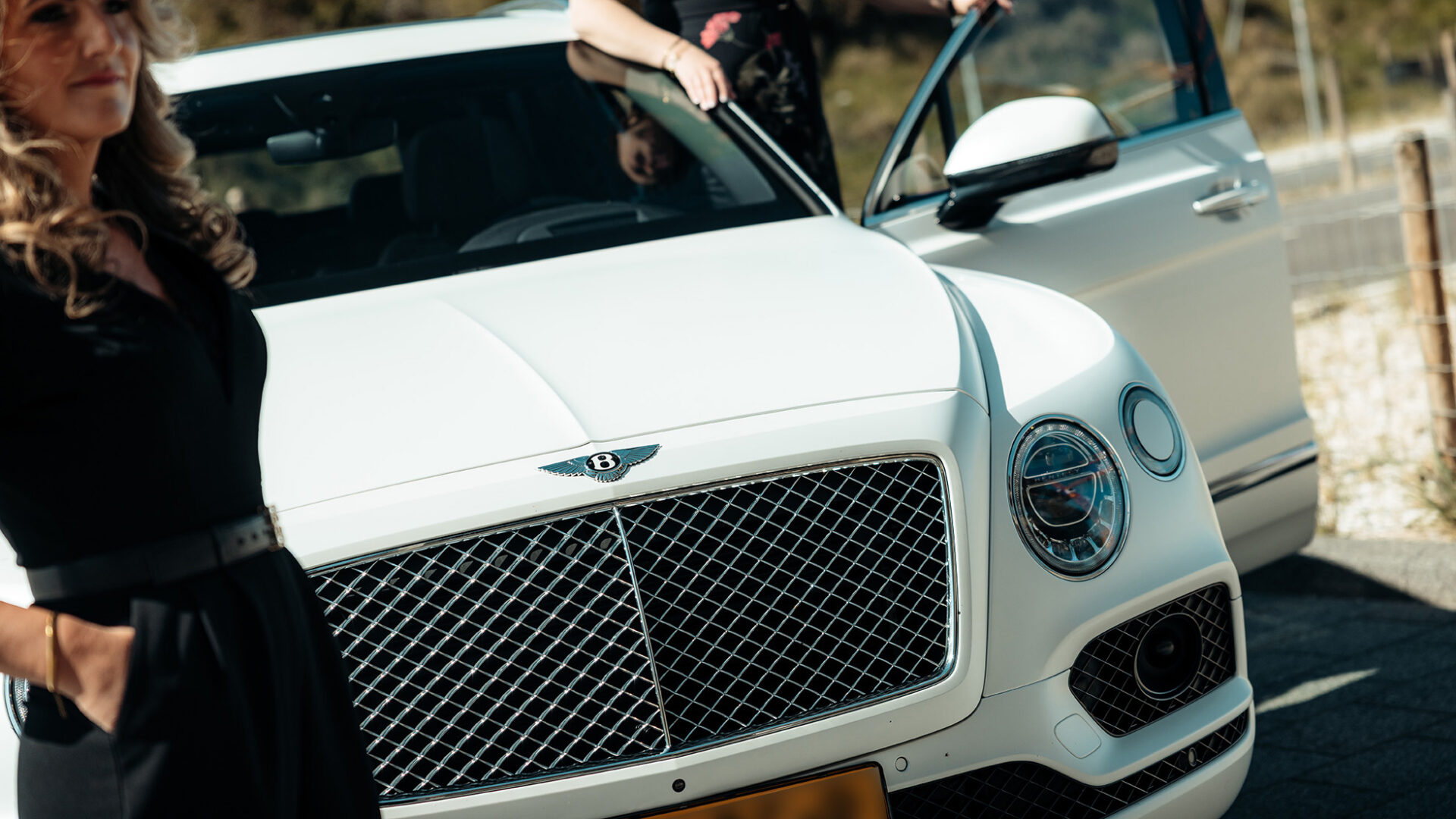 BENTLEY BENTAYGA wit 51 2
