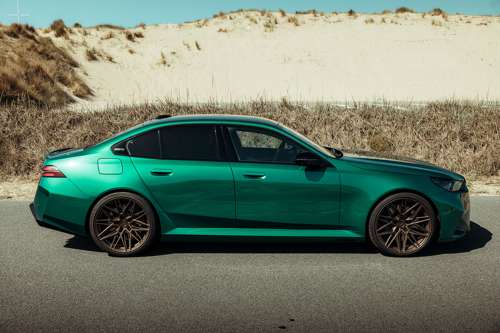 BMW M5 zijkant