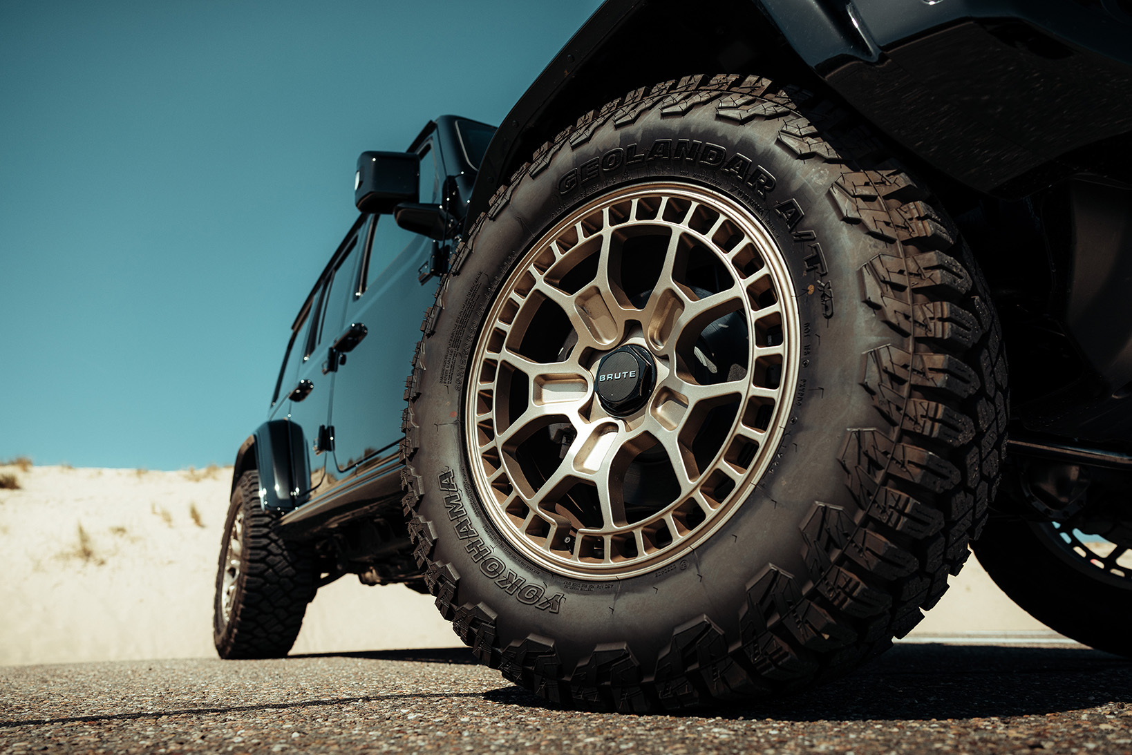 Jeep wrangler zwart voorwiel